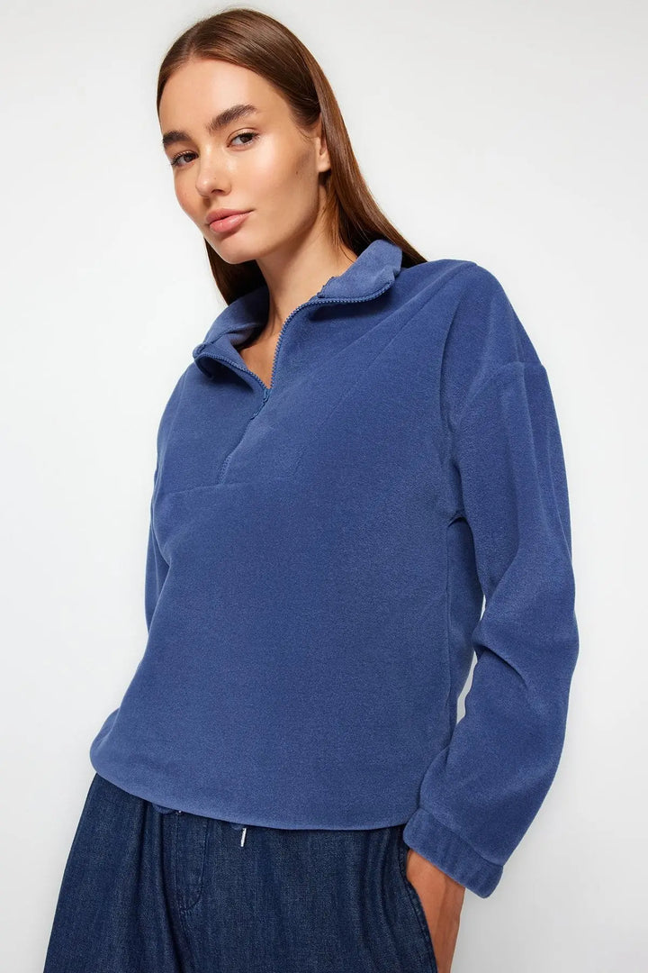 Trendyol TYZA Women's Hoodies & Sweatshirts Off-Shoulder Casual Knit Zipper Collar Plain Regular Fit Hoodies & Sweatshirts - Vogue Vista UK