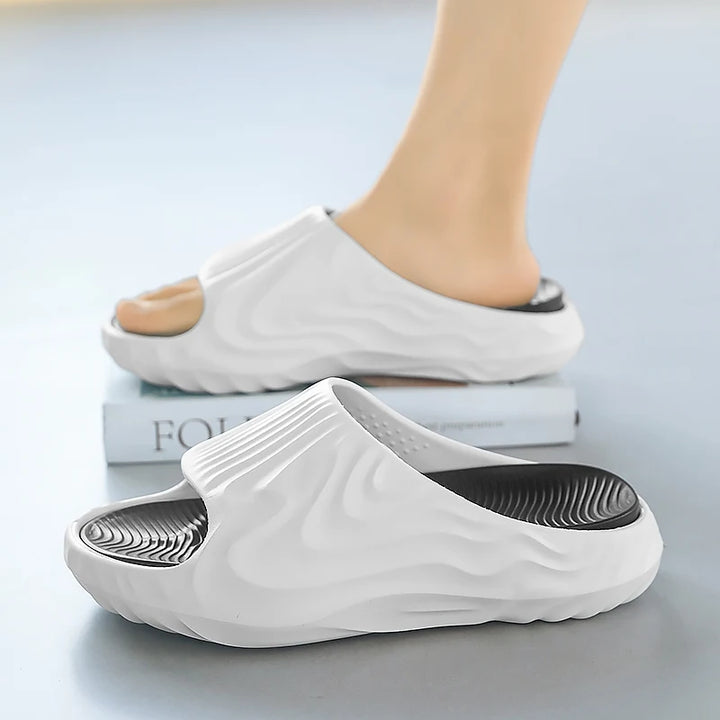 Summer Men's Slippers Outdoor Sandals Beach Comfortable Soft Slides Indoor New Men Casual Shoes Garden Shoes Men Home Slippers - Vogue Vista UK
