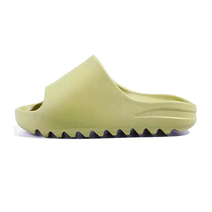 Comwarm 2025 Men's Fashion Summer Slippers Soft EVA Thick-soled Sandals Bathroom Slides Non-slip Beach Slides Coconut Slippers - Vogue Vista UK
